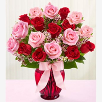Red And Pink Roses Arrangement